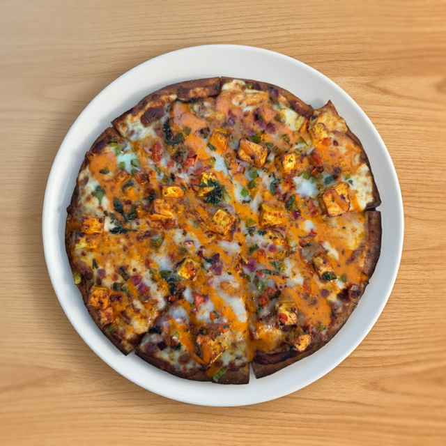 Peri Peri Paneer Pizza.